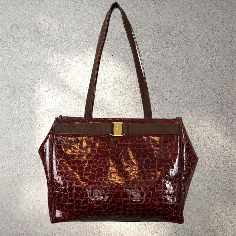 Vtg Salvatore Ferragamo Croc Embossed Shoulder Tote Vara Bag Purse